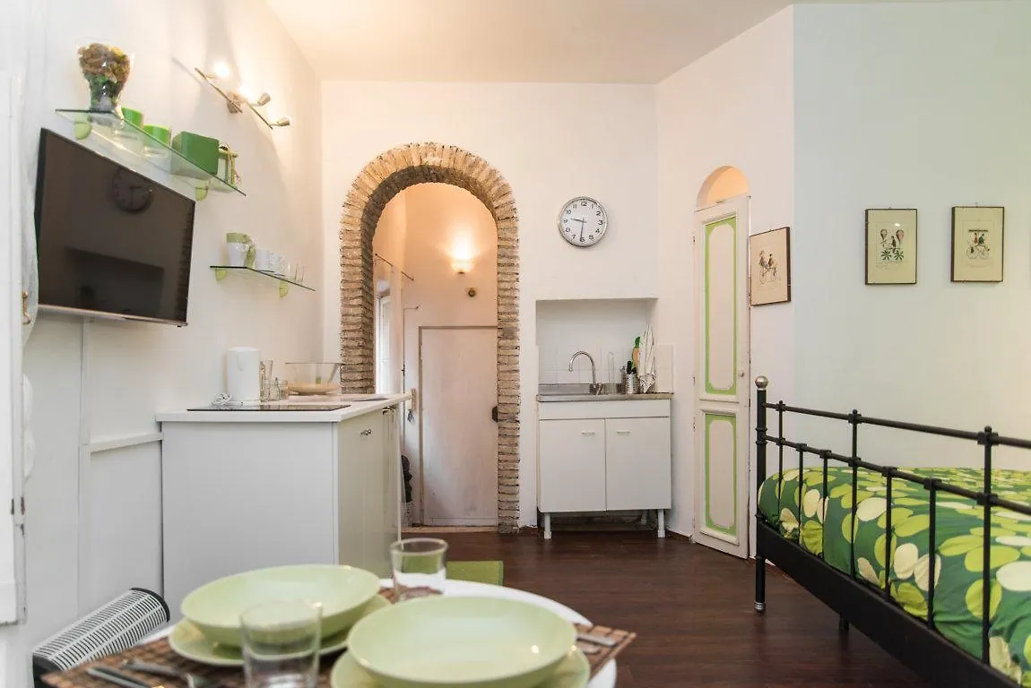 Trastevere Intimate Apartment Rome