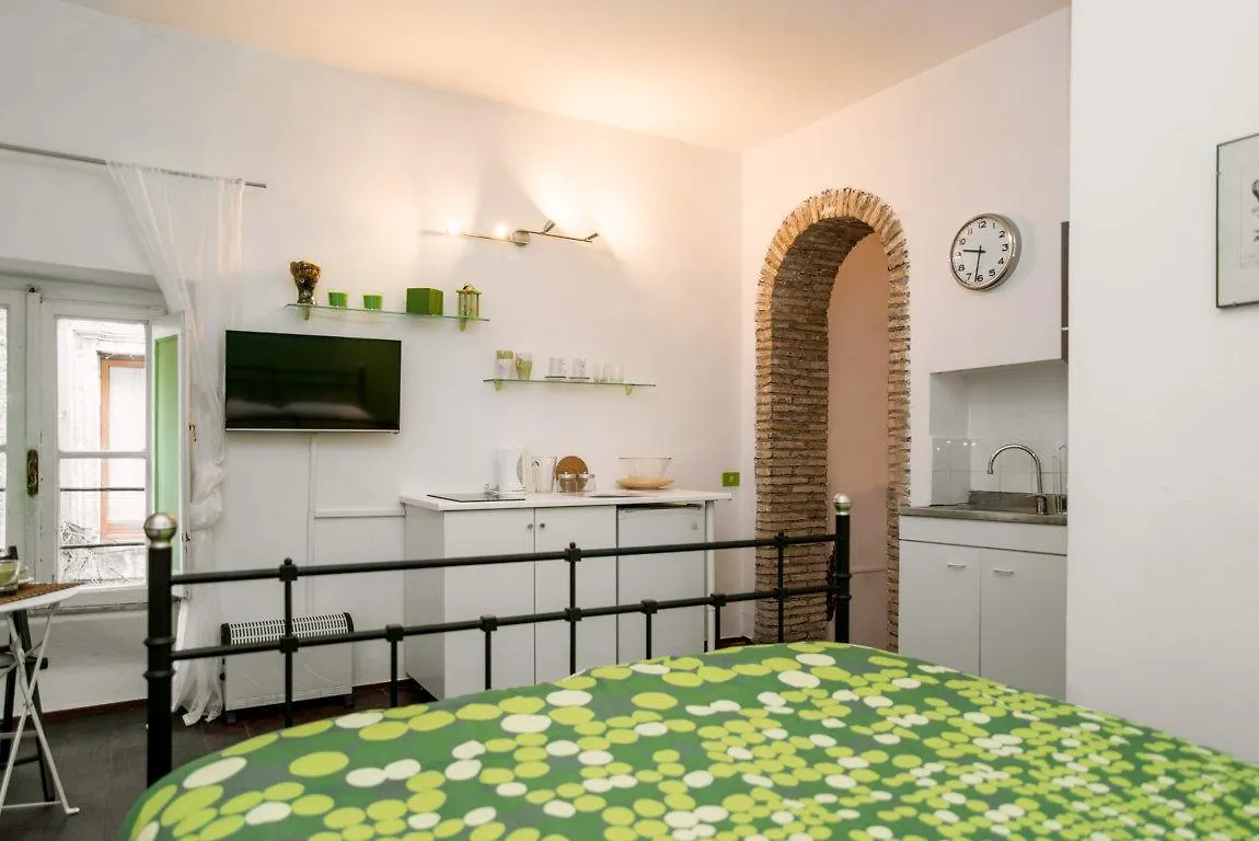 Trastevere Intimate Apartment Rome